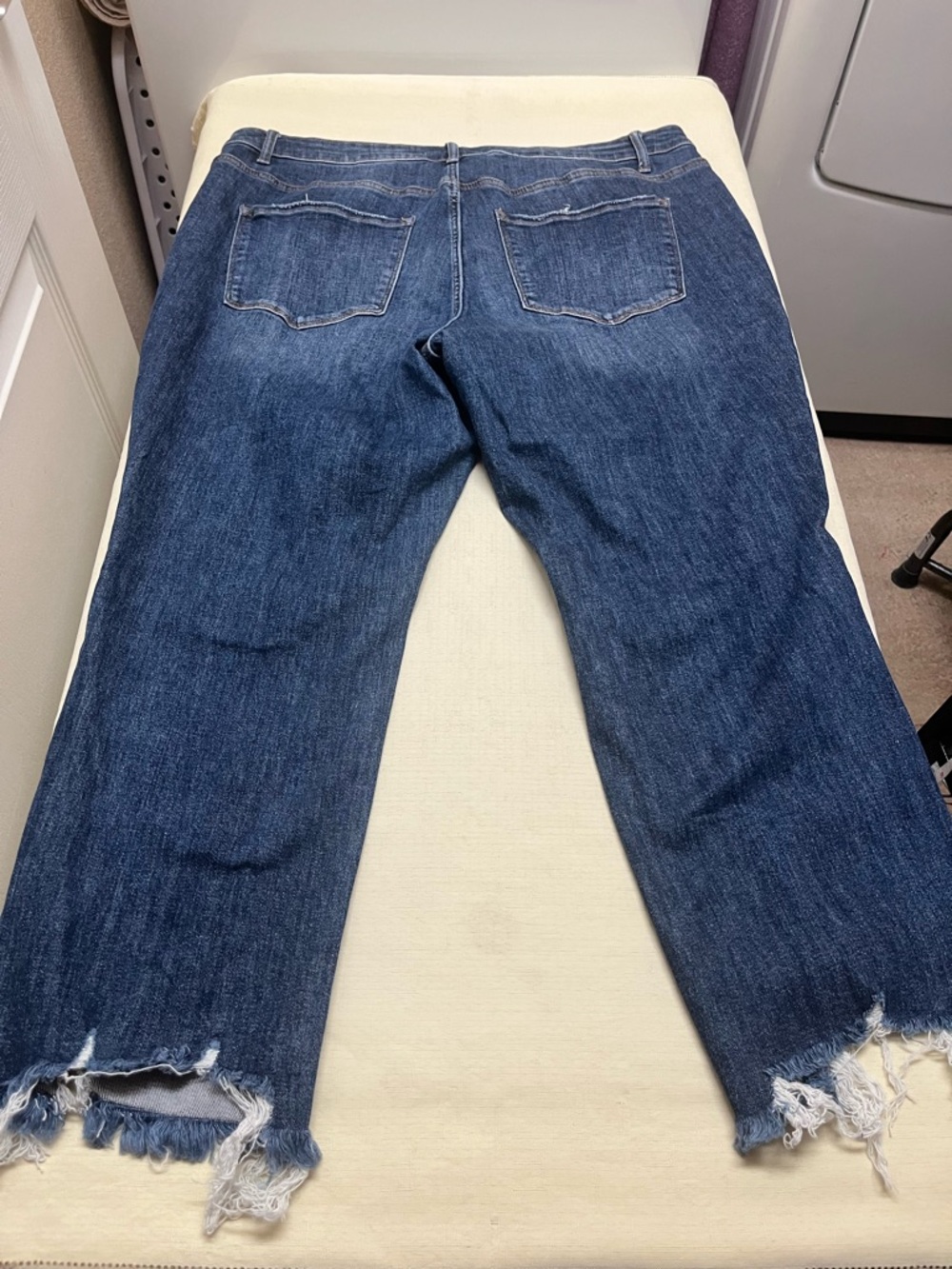 Lovervet by Vervet 22W high rise straight crop Jean - Picture 8 of 14